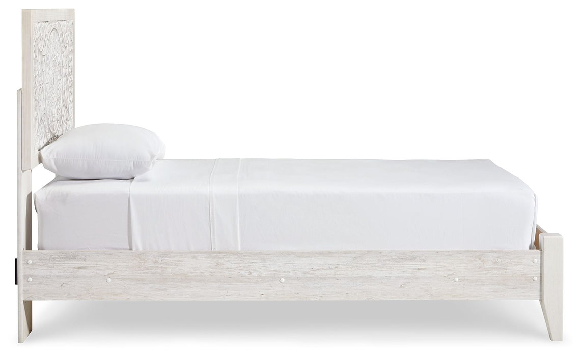 Paxberry - Panel Bed