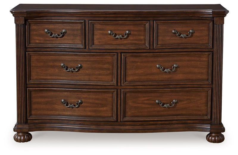 Lavinton - Dresser - Brown