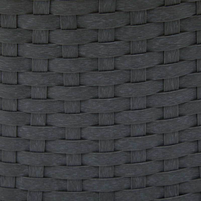 Modern Swivel Wicker Lounge Chair With Round Design