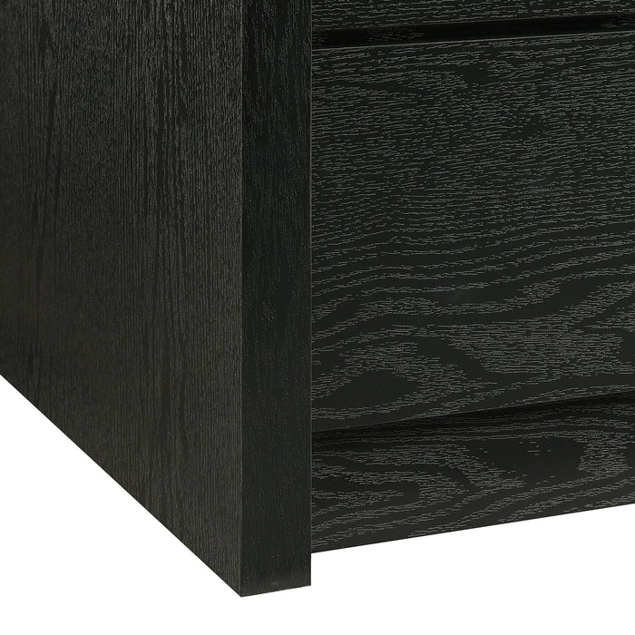 South Bend - Nightstand With USB - Black