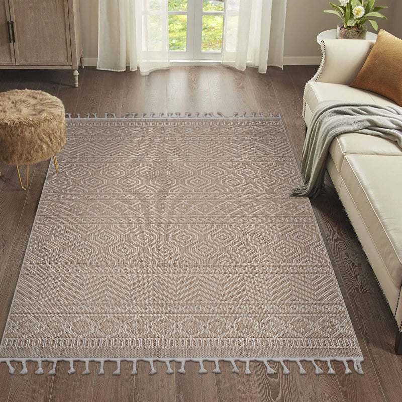 Guros - 6' X 9' Geometric Indoor / Outdoor Area Rug - Mocha