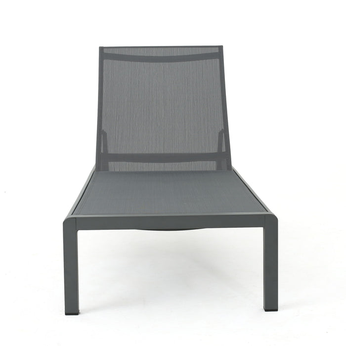 Outdoor Patio Chaise Lounge With 5 Reclining Positions