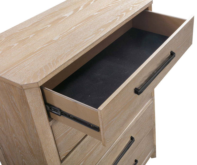 Breckenridge - 5 Drawer Chest - Brown