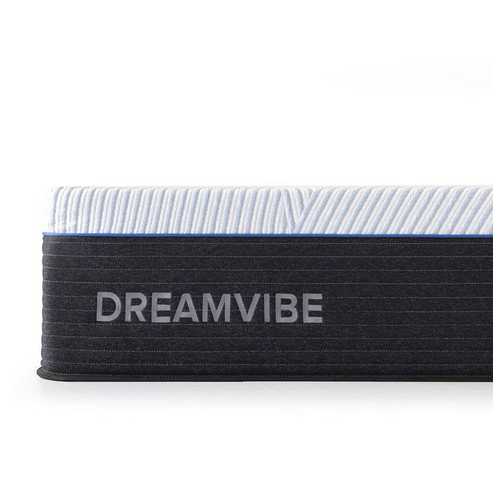 Deluxe - 13" Hybrid Mattress