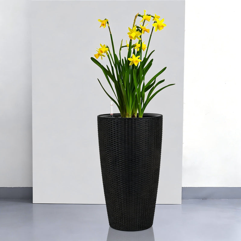 Tall Planters Set With Water Level Monitor And Auto Watering