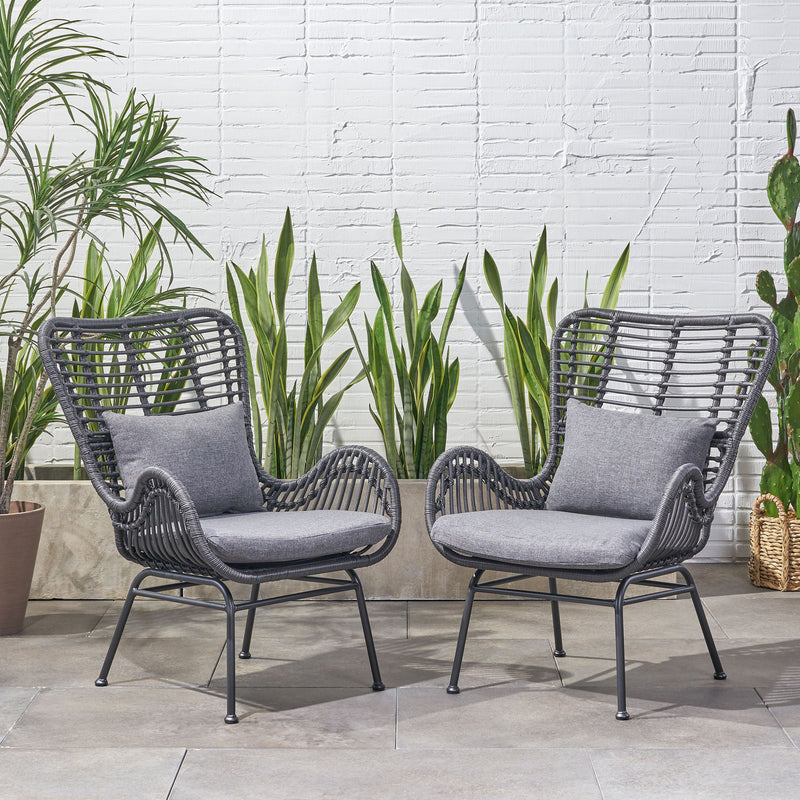 Modern Aesthetic Outdoor Rattan Accent Chair With Metal Legs