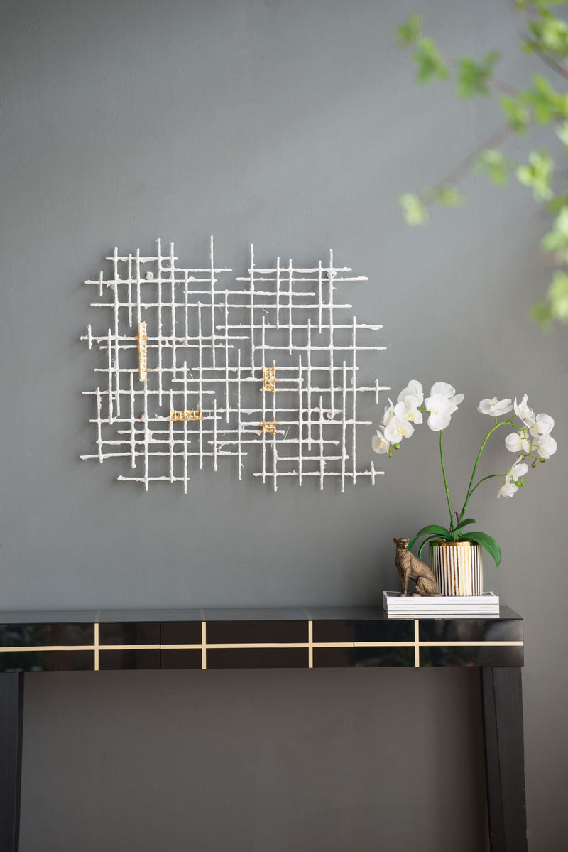 Iron Wall Decor - White / Gold