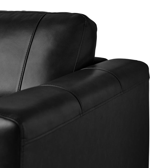 Hampton Chair In Fiero (Top Grain/PVC)