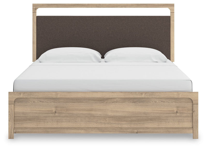 Kinlanni - Upholstered Panel Bed