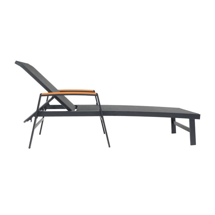 Oaxton - Chaise Lounge