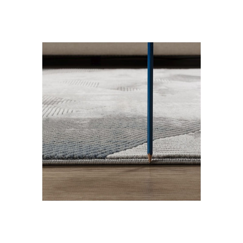 Geometrix - 5'3" X 7'3" Area Rug With Geometric 3D Effect - Ivory / Gray