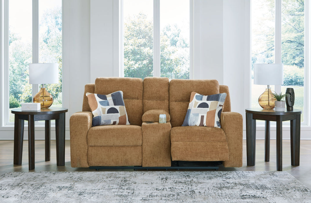 Kanlow - Dbl Reclining Loveseat With Console - Honey