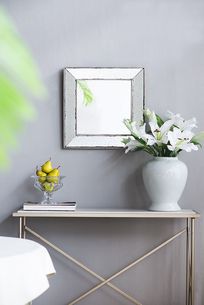 Distressed Accent Mirror, Traditional Style Framed Wall Mirror For Living Room
