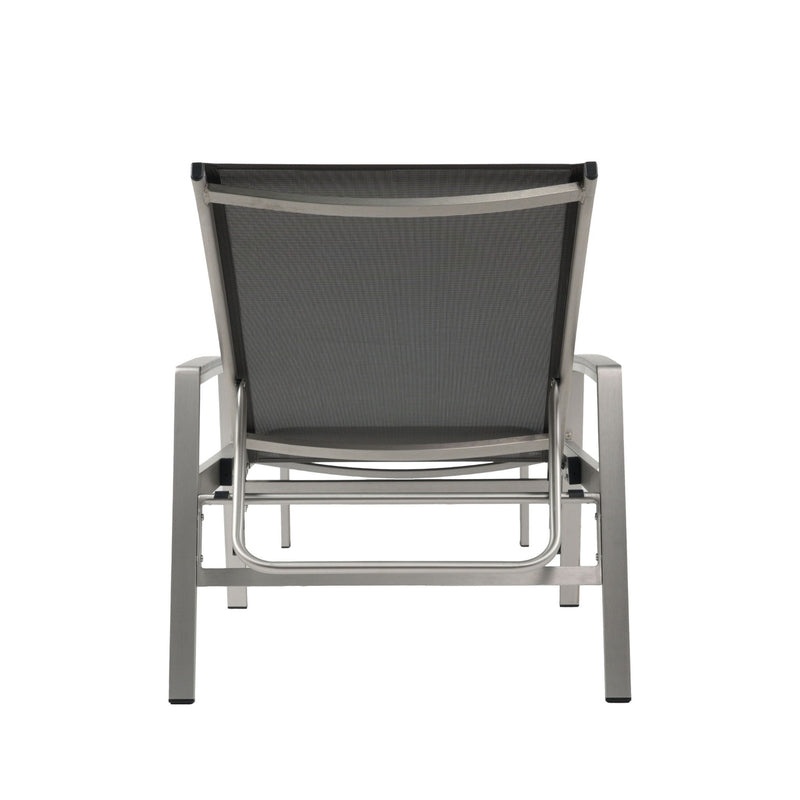 Oaxton - Chaise Lounge