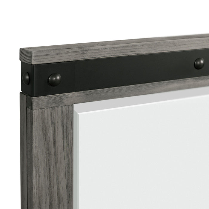 Wade - 7-Drawer Dresser