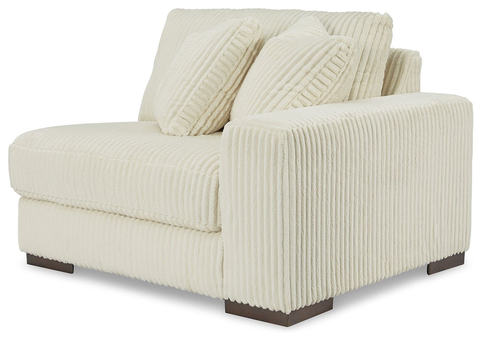 Lindyn - 6 Piece Sectional