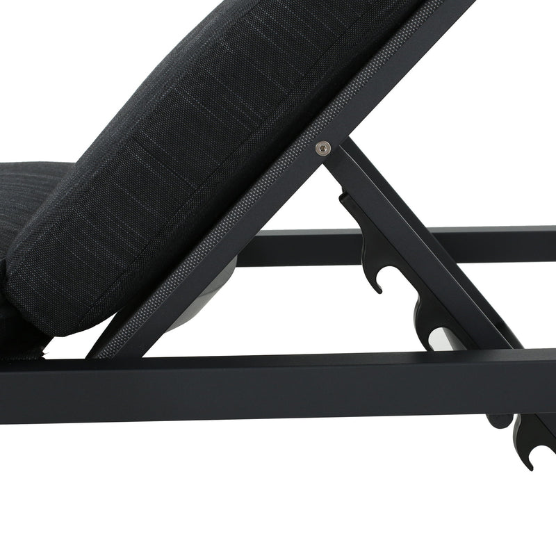 Modern Chaise Lounge With Wate Resistant Fabric Cushions