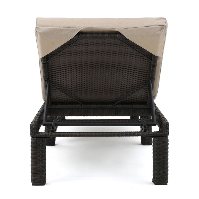 Puerta - Chaise Lounge Frame Cushion Outdoor Wicker Iron - Beige / Dark Brown