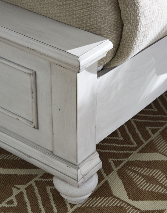 Kanwyn - Panel Bed