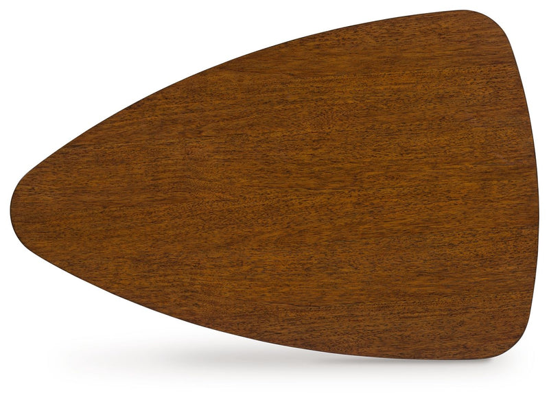 Lyncott - Occasional Wood Table Set (Set of 3) - Brown