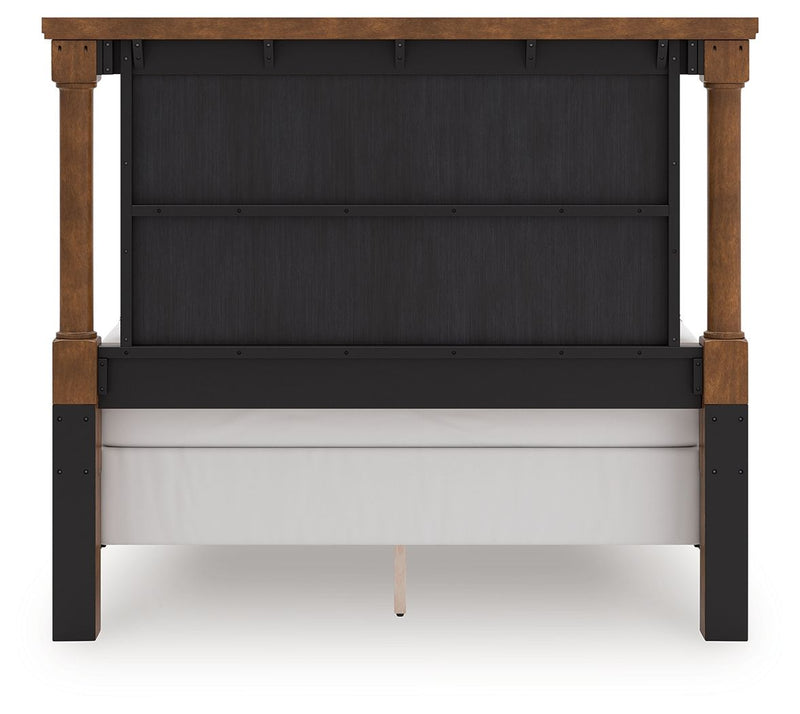 Rowlenstown - Poster Bed