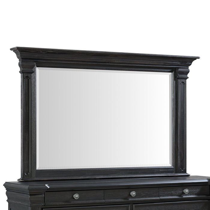 Kings Court - 10-Drawer Dresser