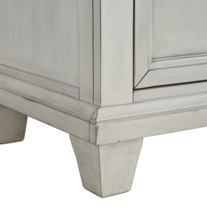 McCoy 7-Drawer Dresser