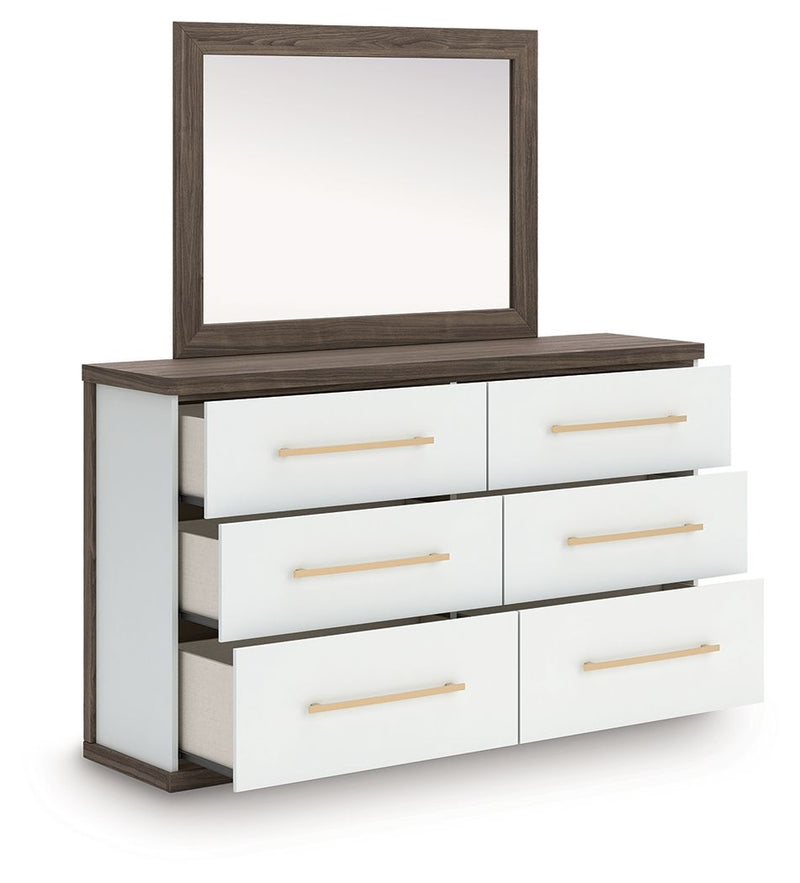 Kendanport - Six Drawer Dresser