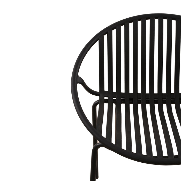 Stackable Outdoor Chairs With Breathable Plastic Backrest (Set of 2)