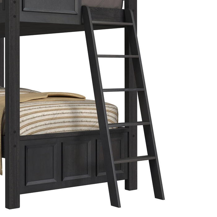 Hampton Kids - Bunk Bed With Ladder