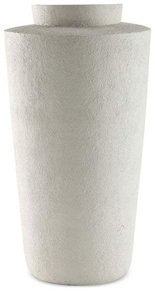 Home Accents > Planters & Vases