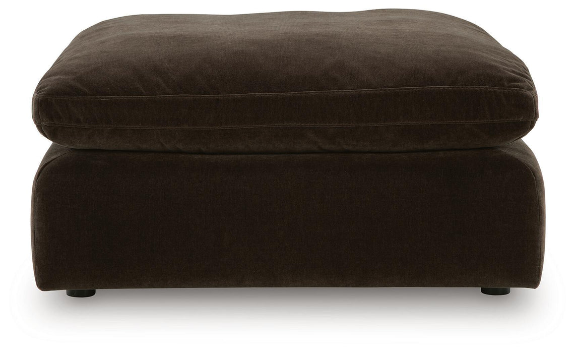 Maxton Heights - Oversized Accent Ottoman