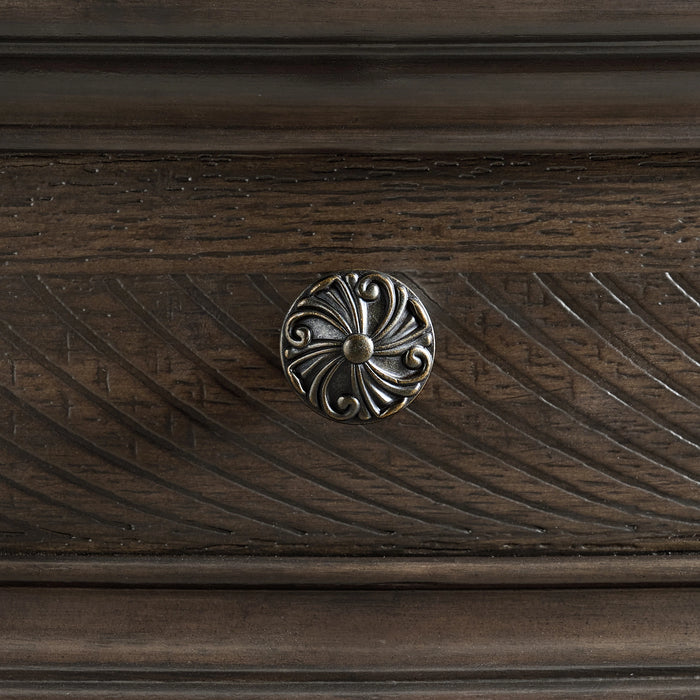 Brunswick 5-Drawer Chest in Mahogany