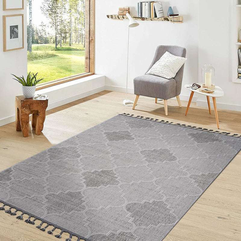 Guros - 6' X 9' Trellis Indoor / Outdoor Area Rug - White / Gray