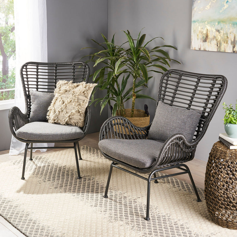 Modern Aesthetic Outdoor Rattan Accent Chair With Metal Legs