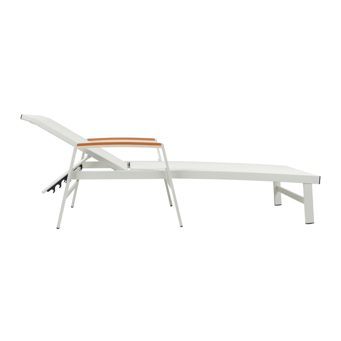 Oaxton - Chaise Lounge