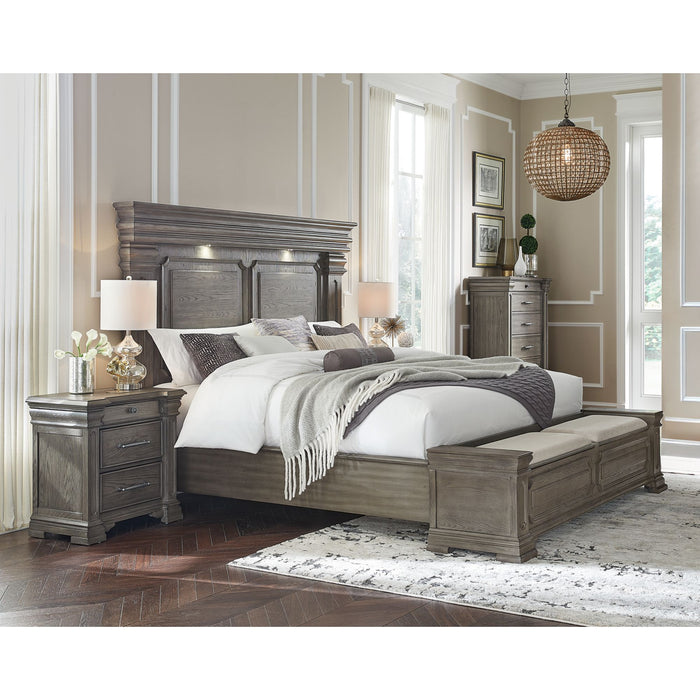 Kings Court - Storage Bedroom Set