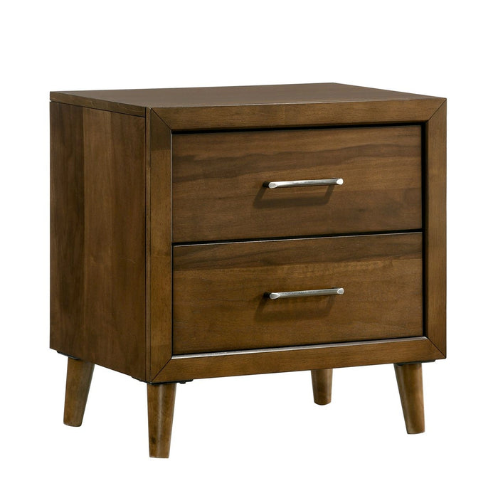 Malibu Panel Bedroom Set in Walnut